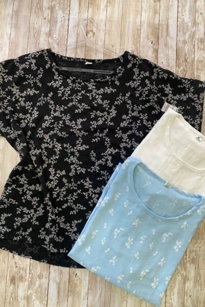 Blusa cey bordado, escote redondo con tajos laterales