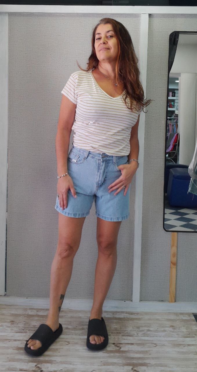 Short mom con stras